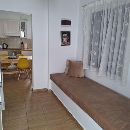 Marena 2 Apartment Makrýgialos Екстериор снимка