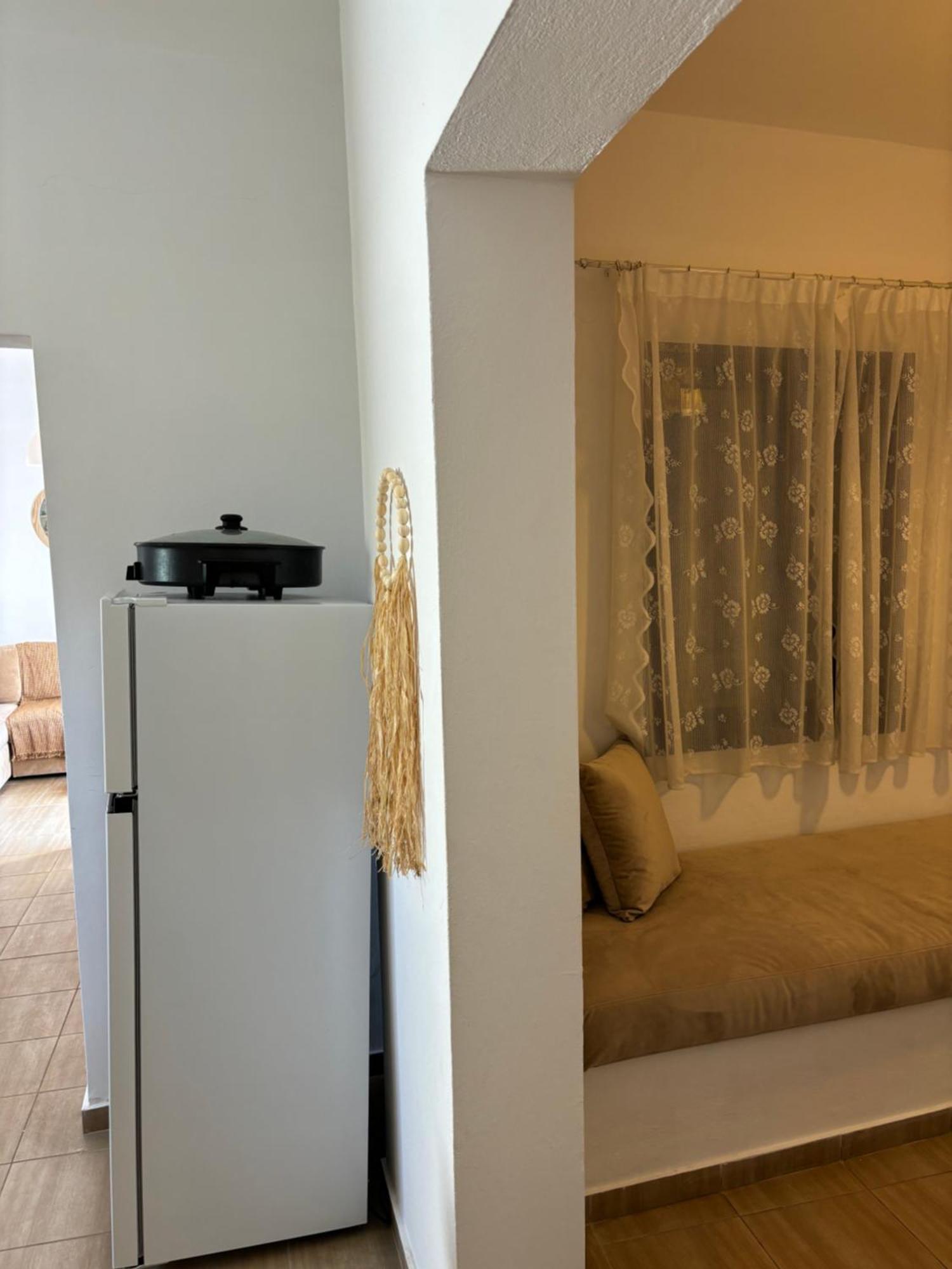 Marena 2 Apartment Makrýgialos Екстериор снимка