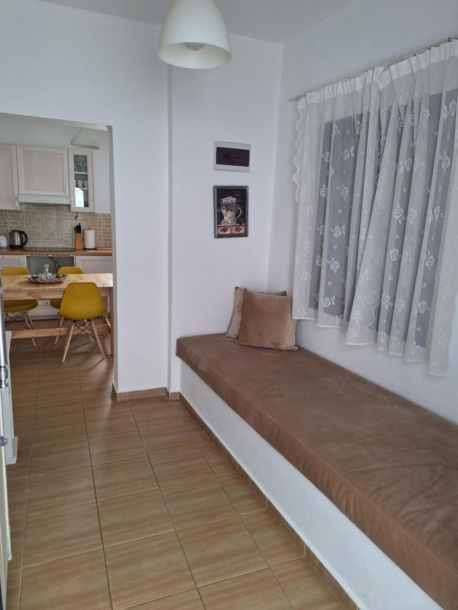 Marena 2 Apartment Makrýgialos Екстериор снимка