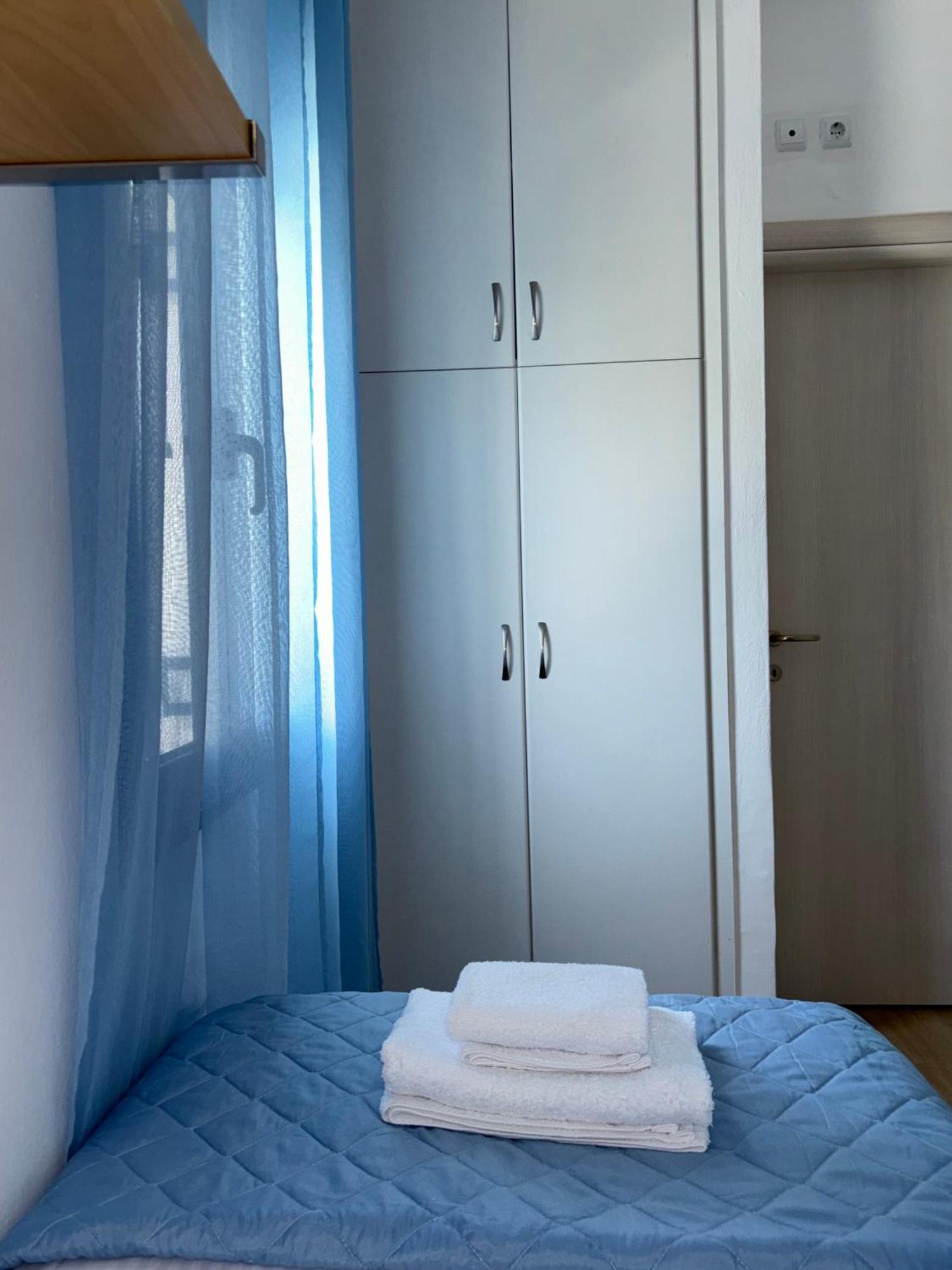 Marena 2 Apartment Makrýgialos Екстериор снимка